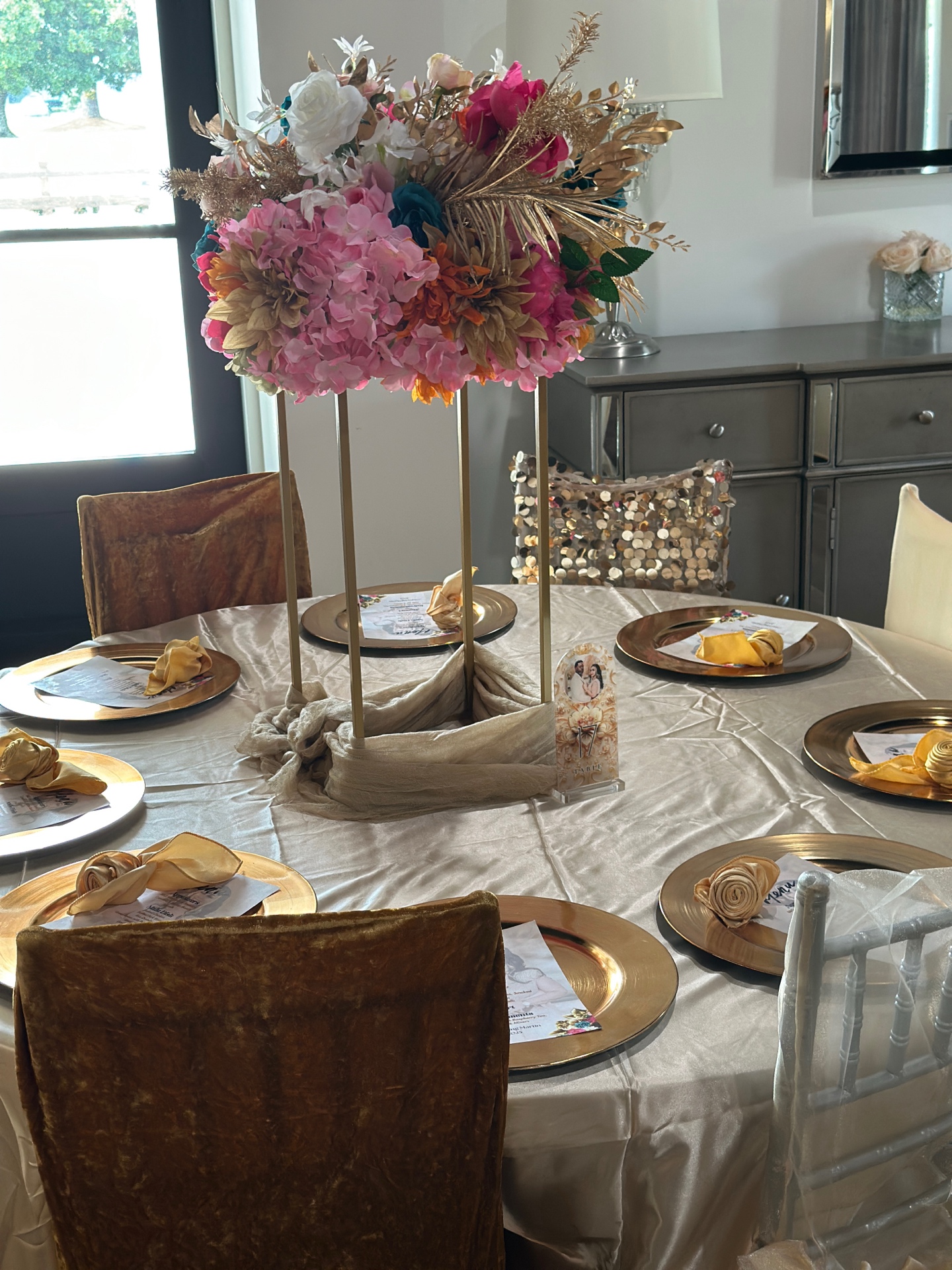 Wedding table centerpiece